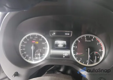 2017 Infiniti Qx30 Premium z USA, uszkodzony, nr VIN SJKCH5CP5HA016161